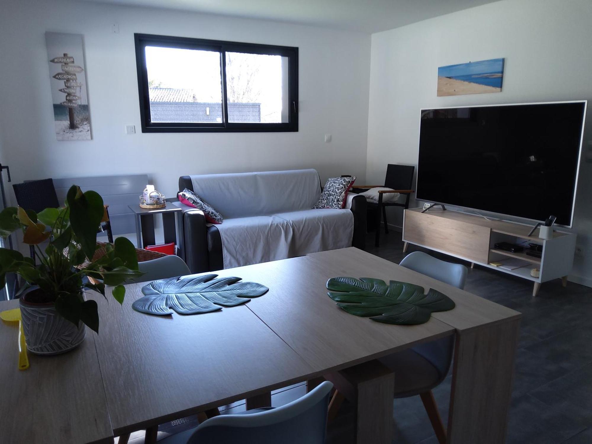 Maison D'Hote Neuve : T2 Pour 4 Voyageurs Mios Bagian luar foto